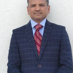 Dr Girish  Daga